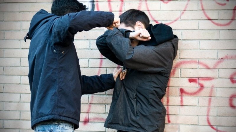 Вейп отнял у подростка прохожий в Апатитах