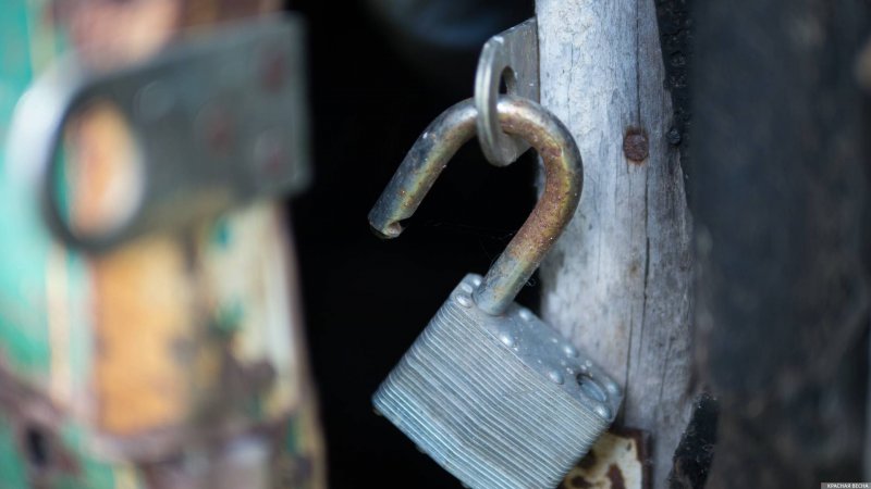 Гаражного вора поймали в Мурманске