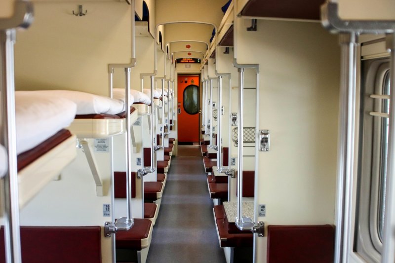 Предположительную убийцу ребенка сняли с мурманского поезда