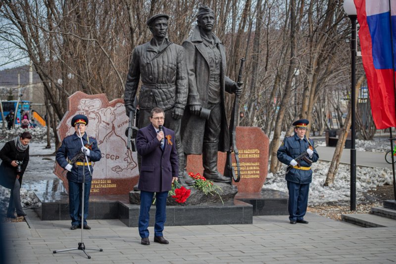 Память воинов Полярной дивизии почтили в Мурманске