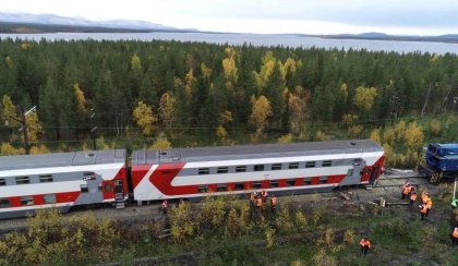 Восстановлено движение поездов на месте схода вагонов под Оленегорском