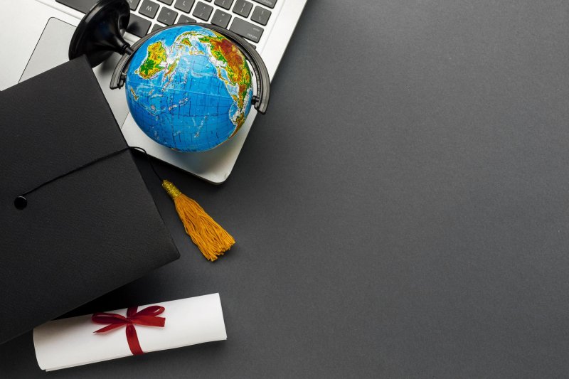 Многодетным семьям оплатят обучение в колледжах Мурманской области