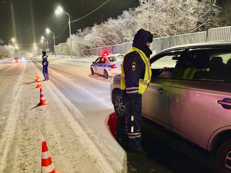 Пьяный водитель разъезжал на «Ниве» в районе Огней Мурманска