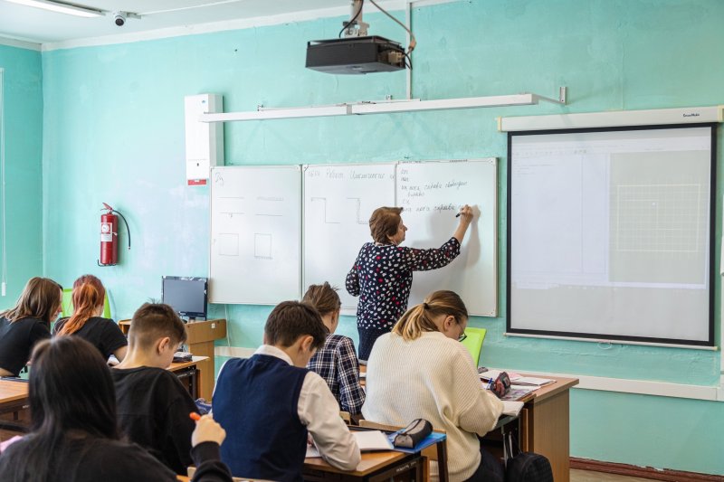380 образовательных школ, кружков и секций для детей насчитали в Мурманской области