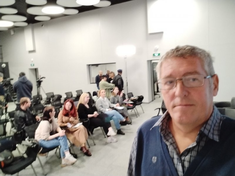 Рассерженного корреспондента сыграл в фильме мурманский журналист