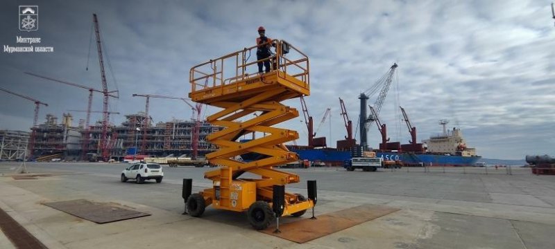 Гостехнадзор проверил технику в Центре строительства крупнотоннажных морских сооружений в Белокаменке