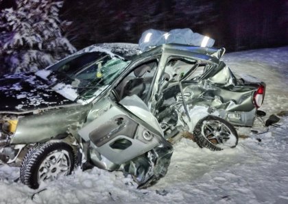 Деблокировали пострадавшего из машины после аварии под Апатитами