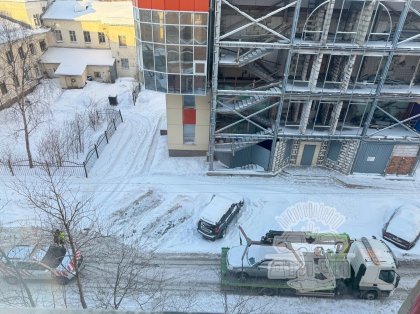 «Подснежники» и нарушители мешают чистить Мурманск от снега