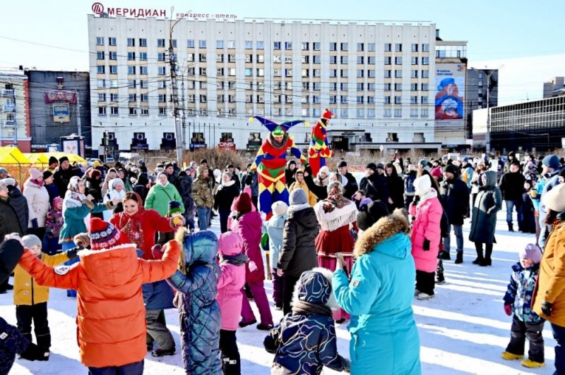 Масленицу отметили жители Мурманска