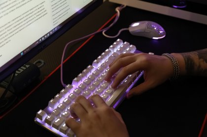 400 миллионов рублей перевели мошенникам жители Мурманской области