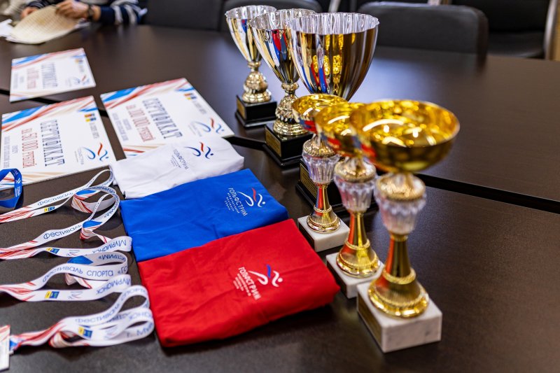 Подарят футболки участникам легкоатлетического пробега фестиваля "Гольфстрим" в Мурманске